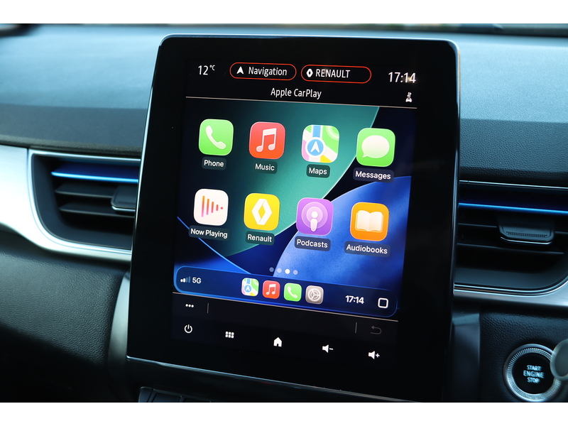 Renault 1.6 E-TECH 9.8KWH LAUNCH EDITION SUV 5DR PETROL PLUG-IN HYBRID AUTO SATNAV BLUETOOTH DAB STEREO APPLE CARPLAY PARKING AIDS JUST 1 OWNER FSH 5 SERVICES 72-74 Mitcham Road