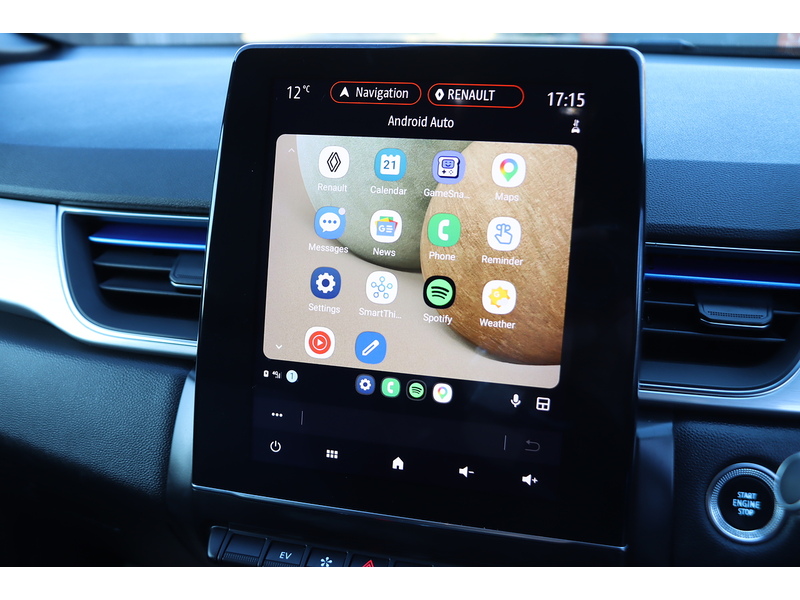 Renault 1.6 E-TECH 9.8KWH LAUNCH EDITION SUV 5DR PETROL PLUG-IN HYBRID AUTO SATNAV BLUETOOTH DAB STEREO APPLE CARPLAY PARKING AIDS JUST 1 OWNER FSH 5 SERVICES 72-74 Mitcham Road