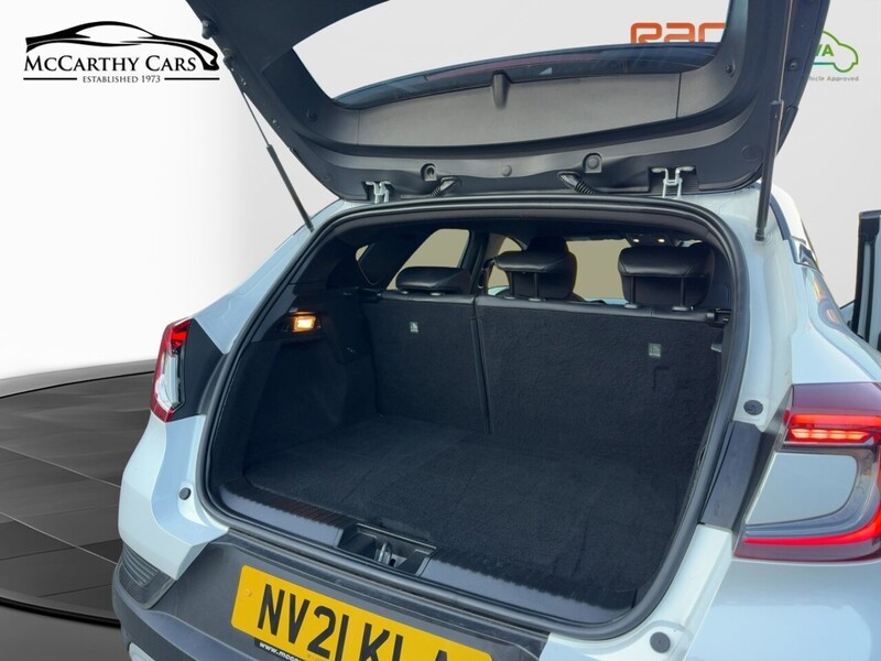 Renault 1.6 E-TECH 9.8KWH LAUNCH EDITION SUV 5DR PETROL PLUG-IN HYBRID AUTO SATNAV BLUETOOTH DAB STEREO APPLE CARPLAY PARKING AIDS JUST 1 OWNER FSH 5 SERVICES 72-74 Mitcham Road