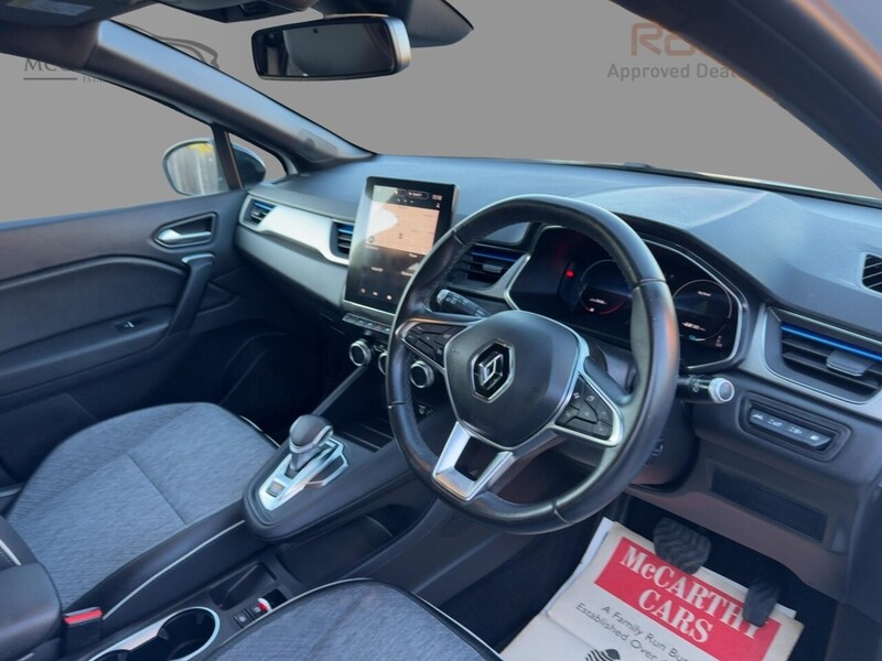 Renault 1.6 E-TECH 9.8KWH LAUNCH EDITION SUV 5DR PETROL PLUG-IN HYBRID AUTO SATNAV BLUETOOTH DAB STEREO APPLE CARPLAY PARKING AIDS JUST 1 OWNER FSH 5 SERVICES 72-74 Mitcham Road