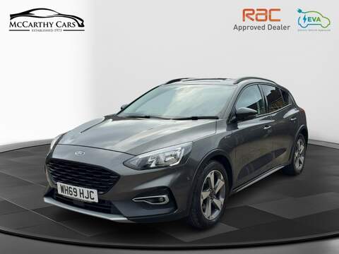 Ford 1.5T ECOBOOST ACTIVE HATCHBACK 5DR PETROL MANUAL SAT NAV BLUETOOTH DAB STEREO APPLE CARPLAY REAR CAMERA PARKING AIDS ONLY 40000 MILES FSH 5 SERVICES