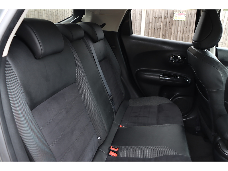 Nissan 1.6 BOSE PERSONAL EDITION SUV 5DR PETROL XTRON AUTO SAT NAV BLUETOOTH DAB STEREO CD PLAYER USB INPUT REAR CAMERA ONLY 33000 MILES SH NO ULEZ CHARGE 72-74 Mitcham Road