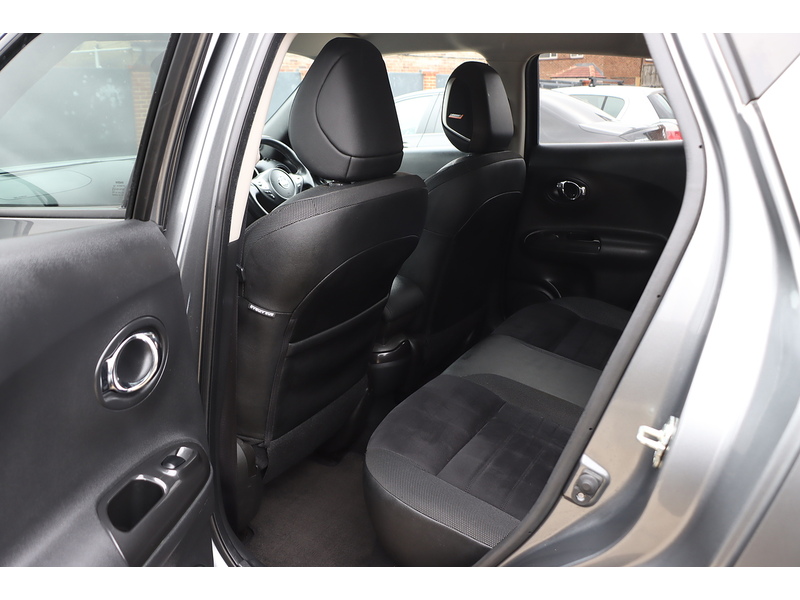 Nissan 1.6 BOSE PERSONAL EDITION SUV 5DR PETROL XTRON AUTO SAT NAV BLUETOOTH DAB STEREO CD PLAYER USB INPUT REAR CAMERA ONLY 33000 MILES SH NO ULEZ CHARGE 72-74 Mitcham Road