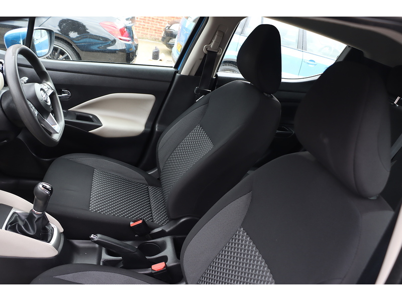 Nissan 1.0 IG ACENTA HATCHBACK 5DR PETROL MANUAL SATNAV BLUETOOTH DAB STEREO APPLE CARPLAY AIR CON PARKING AIDS JUST 2 OWNERS ONLY 52000 MILES FSH 6 SERVICES 72-74 Mitcham Road