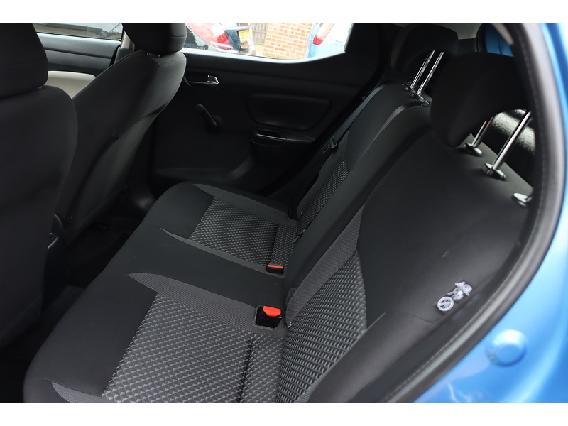 Nissan 1.0 IG ACENTA HATCHBACK 5DR PETROL MANUAL SATNAV BLUETOOTH DAB STEREO APPLE CARPLAY AIR CON PARKING AIDS JUST 2 OWNERS ONLY 52000 MILES FSH 6 SERVICES 72-74 Mitcham Road