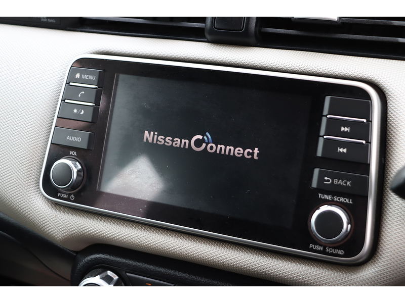 Nissan 1.0 IG ACENTA HATCHBACK 5DR PETROL MANUAL SATNAV BLUETOOTH DAB STEREO APPLE CARPLAY AIR CON PARKING AIDS JUST 2 OWNERS ONLY 52000 MILES FSH 6 SERVICES 72-74 Mitcham Road