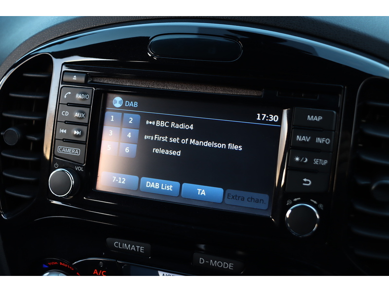 Nissan 1.6 TEKNA SUV 5DR PETROL XTRON AUTO LEATHER HEATED SEATS SAT NAV BLUETOOTH DAB STEREO REAR & 360 CAMERA JUST 18000 MILES FSH 7 SERVICES NO ULEZ CHARGE 72-74 Mitcham Road