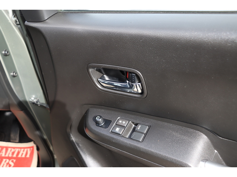Suzuki 1.2 DUALJET MHEV SZ3 HATCHBACK 5DR PETROL HYBRID MANUAL BLUETOOTH DAB STEREO CD PLAYER USB INPUT 1 OWNER FROM NEW ONLY 19000 MILES SH NO ULEZ CHARGE 72-74 Mitcham Road