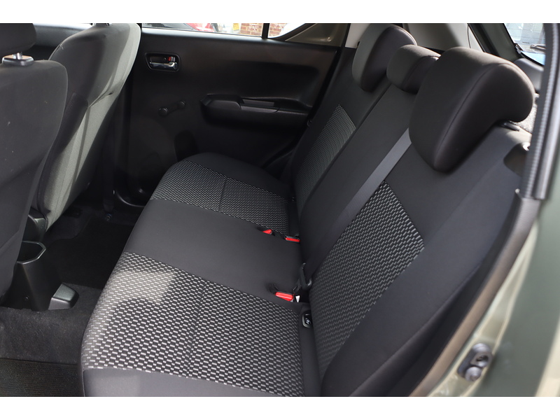Suzuki 1.2 DUALJET MHEV SZ3 HATCHBACK 5DR PETROL HYBRID MANUAL BLUETOOTH DAB STEREO CD PLAYER USB INPUT 1 OWNER FROM NEW ONLY 19000 MILES SH NO ULEZ CHARGE 72-74 Mitcham Road