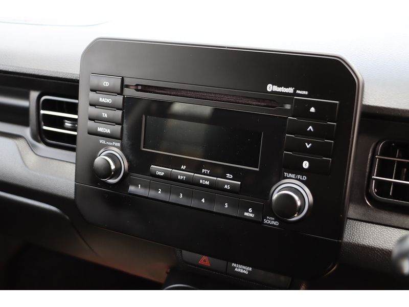 Suzuki 1.2 DUALJET MHEV SZ3 HATCHBACK 5DR PETROL HYBRID MANUAL BLUETOOTH DAB STEREO CD PLAYER USB INPUT 1 OWNER FROM NEW ONLY 19000 MILES SH NO ULEZ CHARGE 72-74 Mitcham Road