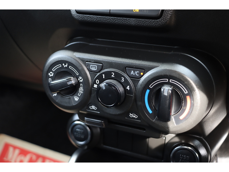 Suzuki 1.2 DUALJET MHEV SZ3 HATCHBACK 5DR PETROL HYBRID MANUAL BLUETOOTH DAB STEREO CD PLAYER USB INPUT 1 OWNER FROM NEW ONLY 19000 MILES SH NO ULEZ CHARGE 72-74 Mitcham Road