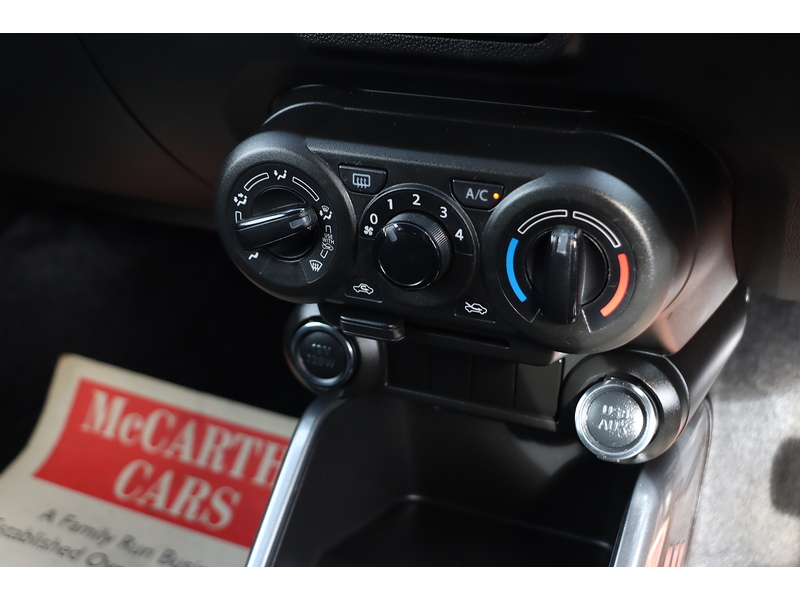 Suzuki 1.2 DUALJET MHEV SZ3 HATCHBACK 5DR PETROL HYBRID MANUAL BLUETOOTH DAB STEREO CD PLAYER USB INPUT 1 OWNER FROM NEW ONLY 19000 MILES SH NO ULEZ CHARGE 72-74 Mitcham Road