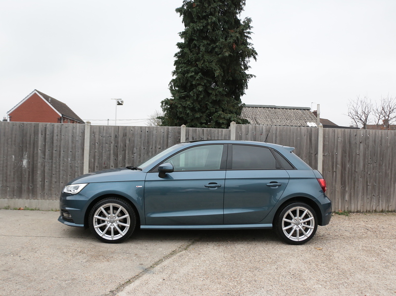 Audi 1.4 TFSI S LINE HATCHBACK PETROL MANUAL SUNROOF SAT NAV BLUETOOTH DAB STEREO PARKING AIDS SAME OWNER FOR 3 YEARS ONLY 56000 MILES SH JUST £35 ROAD TAX 72-74 Mitcham Road