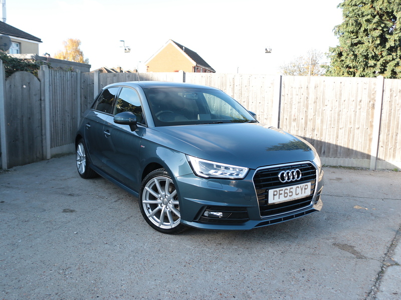 Audi 1.4 TFSI S LINE HATCHBACK PETROL MANUAL SUNROOF SAT NAV BLUETOOTH DAB STEREO PARKING AIDS SAME OWNER FOR 3 YEARS ONLY 56000 MILES SH JUST £35 ROAD TAX 72-74 Mitcham Road