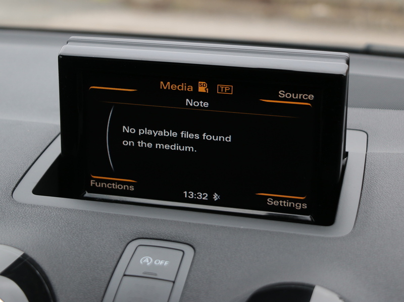 Audi 1.4 TFSI S LINE HATCHBACK PETROL MANUAL SUNROOF SAT NAV BLUETOOTH DAB STEREO PARKING AIDS SAME OWNER FOR 3 YEARS ONLY 56000 MILES SH JUST £35 ROAD TAX 72-74 Mitcham Road