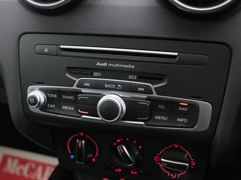 Audi 1.4 TFSI S LINE HATCHBACK PETROL MANUAL SUNROOF SAT NAV BLUETOOTH DAB STEREO PARKING AIDS SAME OWNER FOR 3 YEARS ONLY 56000 MILES SH JUST £35 ROAD TAX 72-74 Mitcham Road