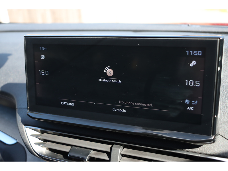 Peugeot 1.2 PURETECH GT SUV 5DR PETROL EAT AUTO 7 SEATER SAT NAV BLUETOOTH DAB STEREO APPLE CARPLAY REAR CAMERA PARKING AIDS JUST 1 OWNER ONLY 50000 MILES SH 72-74 Mitcham Road