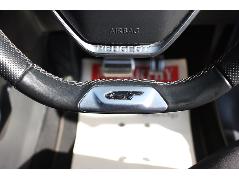 Peugeot 1.2 PURETECH GT SUV 5DR PETROL EAT AUTO 7 SEATER SAT NAV BLUETOOTH DAB STEREO APPLE CARPLAY REAR CAMERA PARKING AIDS JUST 1 OWNER ONLY 50000 MILES SH 72-74 Mitcham Road