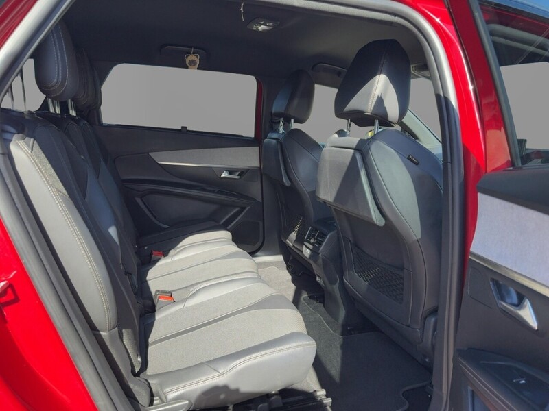 Peugeot 1.2 PURETECH GT SUV 5DR PETROL EAT AUTO 7 SEATER SAT NAV BLUETOOTH DAB STEREO APPLE CARPLAY REAR CAMERA PARKING AIDS JUST 1 OWNER ONLY 50000 MILES SH 72-74 Mitcham Road