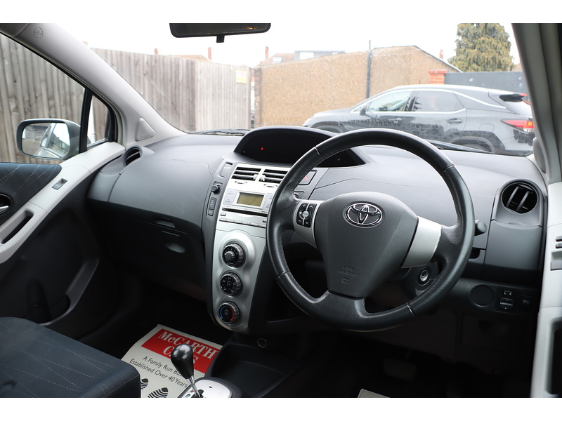 Toyota 1.3 TR HATCHBACK 5DR PETROL MULTIMODE AUTO STEREO CD PLAYER AIR CONDITIONING JUST 2 OWNERS SAME OWNER FOR 8 YEARS ONLY 94000 MILES SH NO ULEZ CHARGE 72-74 Mitcham Road