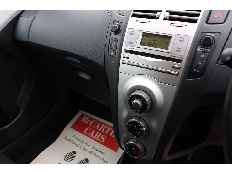 Toyota 1.3 TR HATCHBACK 5DR PETROL MULTIMODE AUTO STEREO CD PLAYER AIR CONDITIONING JUST 2 OWNERS SAME OWNER FOR 8 YEARS ONLY 94000 MILES SH NO ULEZ CHARGE 72-74 Mitcham Road