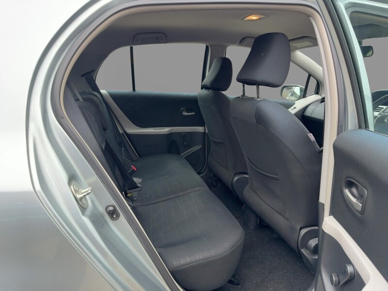 Toyota 1.3 TR HATCHBACK 5DR PETROL MULTIMODE AUTO STEREO CD PLAYER AIR CONDITIONING JUST 2 OWNERS SAME OWNER FOR 8 YEARS ONLY 94000 MILES SH NO ULEZ CHARGE 72-74 Mitcham Road