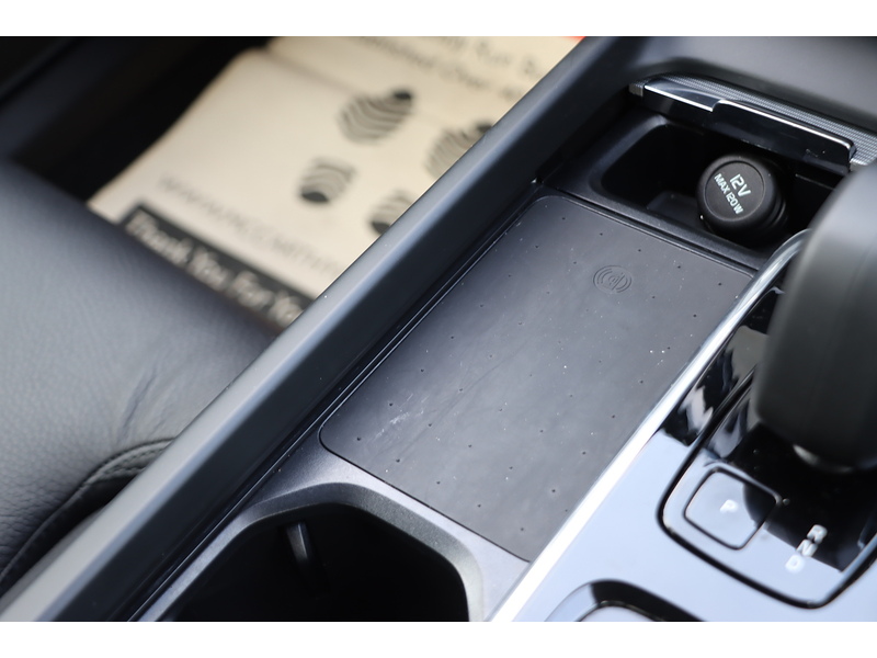 Volvo 2.0 B5 MHEV PLUS SUV 5DR PETROL HYBRID AWD AUTO HEATED SEATS SAT NAV BLUETOOTH APPLE CARPLAY REAR & 360 CAM PARKING AIDS JUST 1 OWNER 14000 MILES FSH 72-74 Mitcham Road