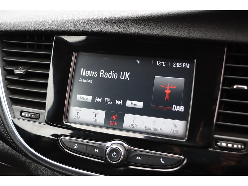 Vauxhall 1.4I TURBO ELITE SUV 5DR PETROL AUTO HEATED SEATS SATNAV BLUETOOTH DAB STEREO APPLE CARPLAY PARKING AIDS JUST 2 OWNERS ONLY 48000 MILES FSH 8 SERVICES 72-74 Mitcham Road