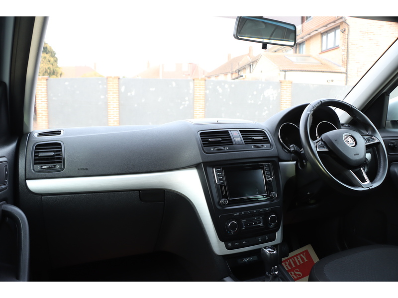 Skoda 1.2 TSI SE OUTDOOR 5DR PETROL DSG AUTO BLUETOOTH WITH MUSIC STREAMING STEREO PARKING AIDS JUST 2 OWNERS ONLY 78000 MILES FSH 7 SERVICES NO ULEZ CHARGE 72-74 Mitcham Road