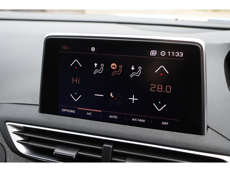 Peugeot 1.2 PURETECH GT LINE SUV 5DR PETROL MANUAL SATNAV BLUETOOTH DAB RADIO APPLE CARPLAY REAR CAMERA PARKING AIDS 64000 MILES FSH 8 SERVICES NO ULEZ CHARGE 72-74 Mitcham Road