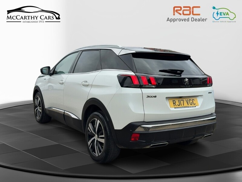 Peugeot 1.2 PURETECH GT LINE SUV 5DR PETROL MANUAL SATNAV BLUETOOTH DAB RADIO APPLE CARPLAY REAR CAMERA PARKING AIDS 64000 MILES FSH 8 SERVICES NO ULEZ CHARGE 72-74 Mitcham Road