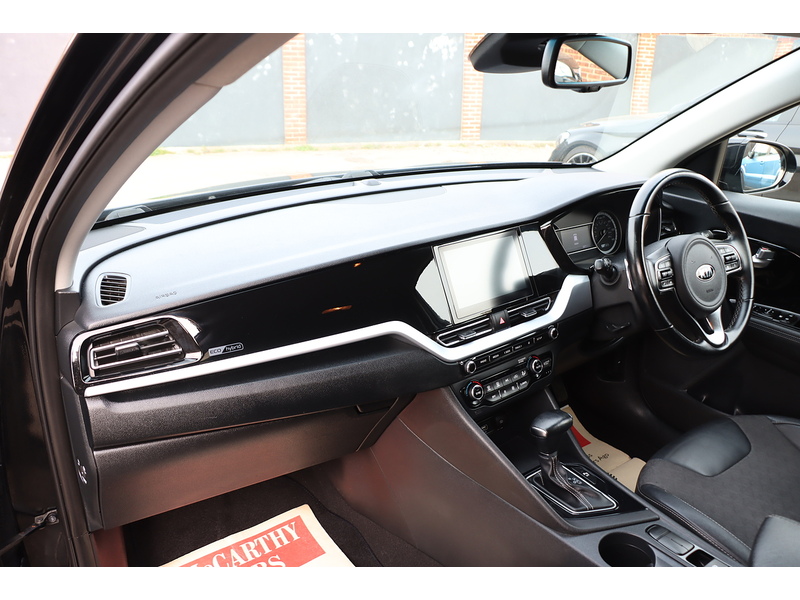 Kia 1.6 GDI 2 SUV 5DR PETROL HYBRID DCT AUTO SATNAV BLUETOOTH DAB RADIO APPLE CARPLAY REAR CAMERA PARKING AIDS JUST 2 OWNERS 69000 MILES SH NO ULEZ CHARGE 72-74 Mitcham Road