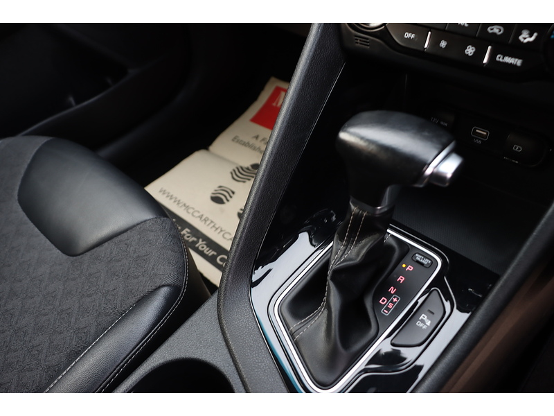 Kia 1.6 GDI 2 SUV 5DR PETROL HYBRID DCT AUTO SATNAV BLUETOOTH DAB RADIO APPLE CARPLAY REAR CAMERA PARKING AIDS JUST 2 OWNERS 69000 MILES SH NO ULEZ CHARGE 72-74 Mitcham Road