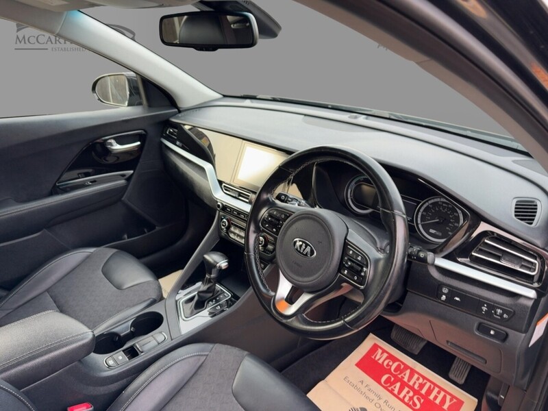 Kia 1.6 GDI 2 SUV 5DR PETROL HYBRID DCT AUTO SATNAV BLUETOOTH DAB RADIO APPLE CARPLAY REAR CAMERA PARKING AIDS JUST 2 OWNERS 69000 MILES SH NO ULEZ CHARGE 72-74 Mitcham Road