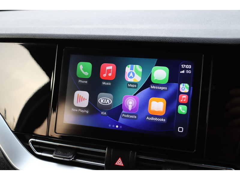 Kia 1.6 GDI 2 SUV 5DR PETROL HYBRID DCT AUTO SATNAV BLUETOOTH DAB RADIO APPLE CARPLAY REAR CAMERA PARKING AIDS JUST 2 OWNERS 69000 MILES SH NO ULEZ CHARGE 72-74 Mitcham Road