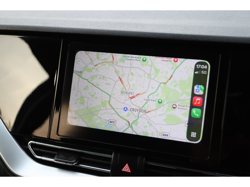 Kia 1.6 GDI 2 SUV 5DR PETROL HYBRID DCT AUTO SATNAV BLUETOOTH DAB RADIO APPLE CARPLAY REAR CAMERA PARKING AIDS JUST 2 OWNERS 69000 MILES SH NO ULEZ CHARGE 72-74 Mitcham Road