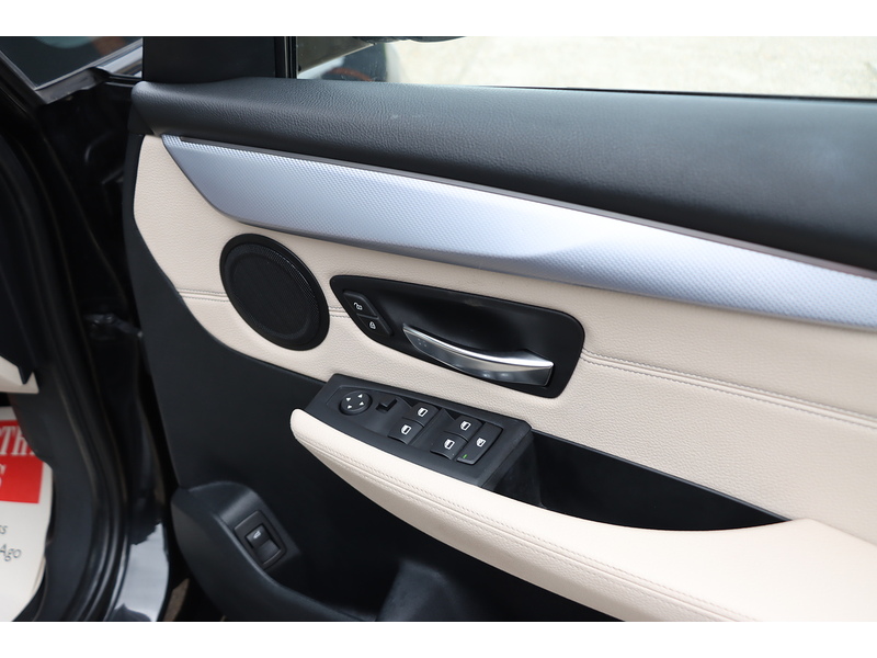 BMW 218I 1.5 M SPORT MPV 5DR PETROL MANUAL 7 SEATER SATNAV BLUETOOTH DAB STEREO CD PLAYER PARKING AIDS JUST 2 OWNERS SAME OWNER FOR 9 YEARS 66000 MILES SH 72-74 Mitcham Road