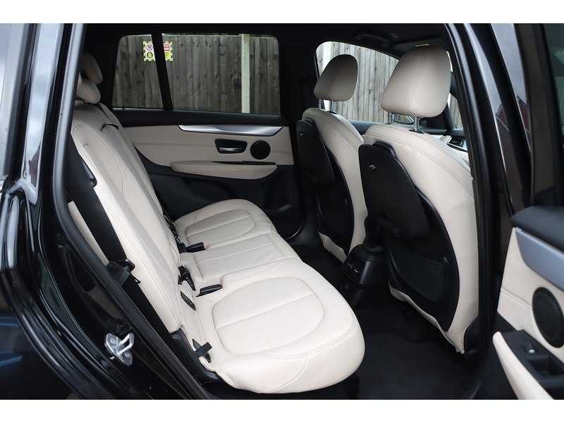 BMW 218I 1.5 M SPORT MPV 5DR PETROL MANUAL 7 SEATER SATNAV BLUETOOTH DAB STEREO CD PLAYER PARKING AIDS JUST 2 OWNERS SAME OWNER FOR 9 YEARS 66000 MILES SH 72-74 Mitcham Road