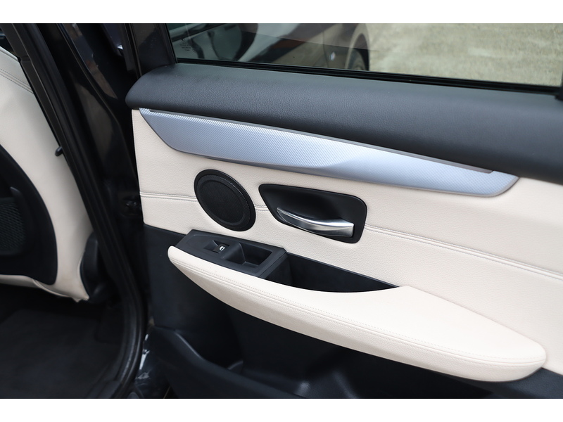 BMW 218I 1.5 M SPORT MPV 5DR PETROL MANUAL 7 SEATER SATNAV BLUETOOTH DAB STEREO CD PLAYER PARKING AIDS JUST 2 OWNERS SAME OWNER FOR 9 YEARS 66000 MILES SH 72-74 Mitcham Road