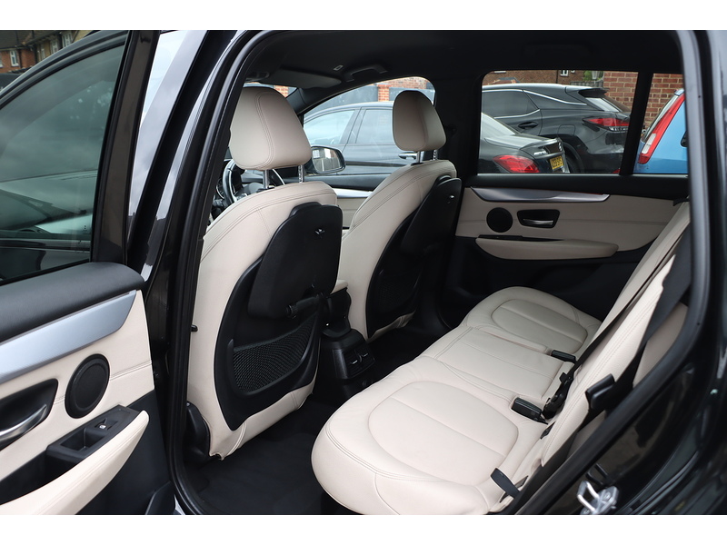 BMW 218I 1.5 M SPORT MPV 5DR PETROL MANUAL 7 SEATER SATNAV BLUETOOTH DAB STEREO CD PLAYER PARKING AIDS JUST 2 OWNERS SAME OWNER FOR 9 YEARS 66000 MILES SH 72-74 Mitcham Road