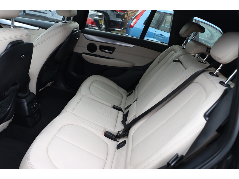 BMW 218I 1.5 M SPORT MPV 5DR PETROL MANUAL 7 SEATER SATNAV BLUETOOTH DAB STEREO CD PLAYER PARKING AIDS JUST 2 OWNERS SAME OWNER FOR 9 YEARS 66000 MILES SH 72-74 Mitcham Road