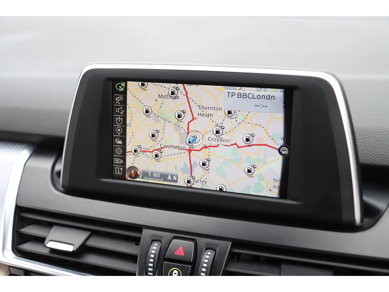 BMW 218I 1.5 M SPORT MPV 5DR PETROL MANUAL 7 SEATER SATNAV BLUETOOTH DAB STEREO CD PLAYER PARKING AIDS JUST 2 OWNERS SAME OWNER FOR 9 YEARS 66000 MILES SH 72-74 Mitcham Road