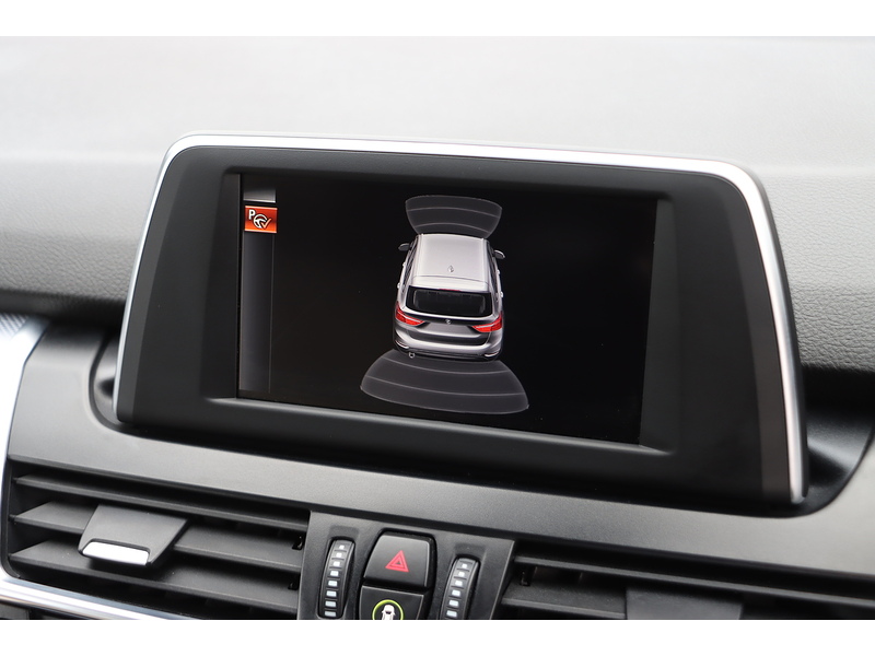 BMW 218I 1.5 M SPORT MPV 5DR PETROL MANUAL 7 SEATER SATNAV BLUETOOTH DAB STEREO CD PLAYER PARKING AIDS JUST 2 OWNERS SAME OWNER FOR 9 YEARS 66000 MILES SH 72-74 Mitcham Road