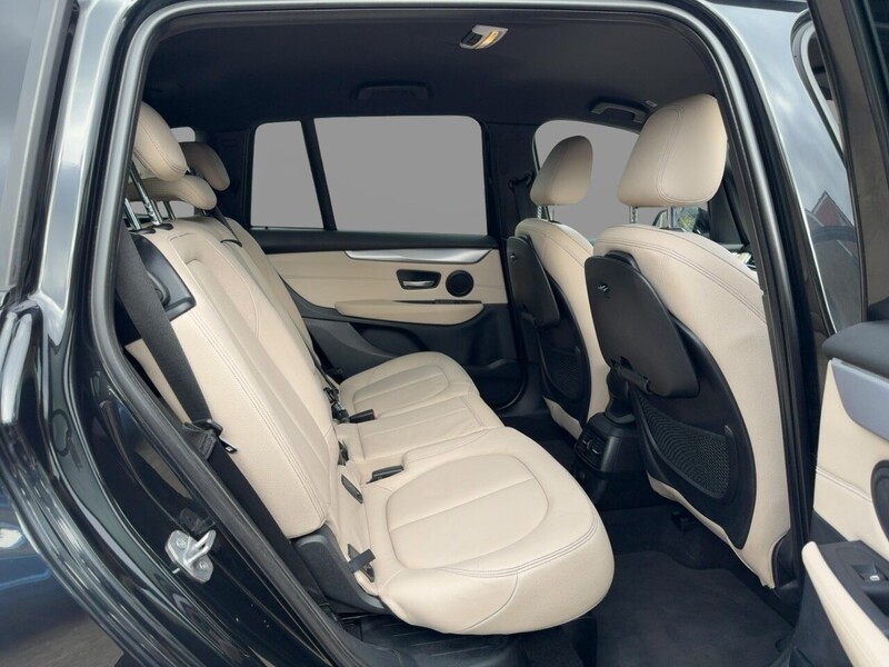 BMW 218I 1.5 M SPORT MPV 5DR PETROL MANUAL 7 SEATER SATNAV BLUETOOTH DAB STEREO CD PLAYER PARKING AIDS JUST 2 OWNERS SAME OWNER FOR 9 YEARS 66000 MILES SH 72-74 Mitcham Road