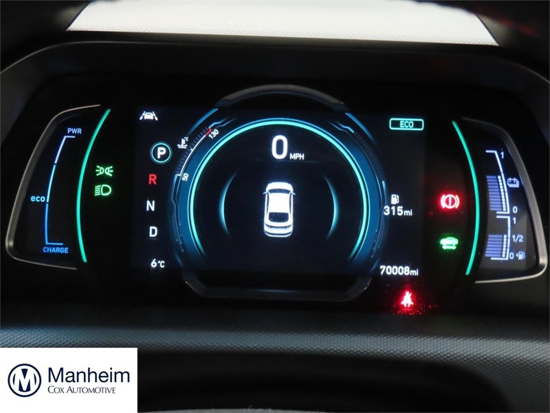 Hyundai 1.6 h-GDi Premium Hatchback 5dr Petrol Hybrid DCT Euro 6 (s/s) (141 ps) 72-74 Mitcham Road