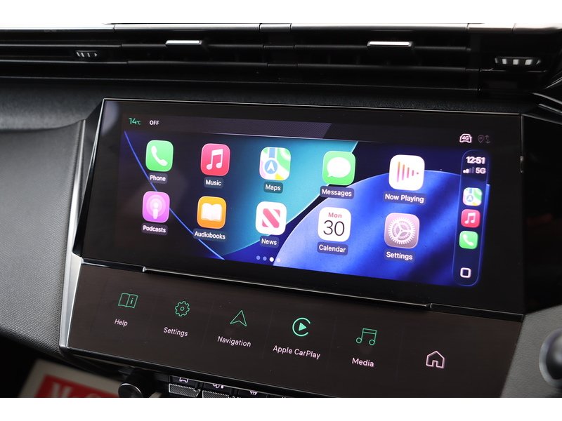 Peugeot 1.2 PURETECH ALLURE PREMIUM HATCHBACK 5DR PETROL EAT AUTO SAT NAV BLUETOOTH DAB STEREO APPLE CARPLAY REAR CAM PARKING AIDS JUST 1 OWNER 67000 MILES SH 72-74 Mitcham Road