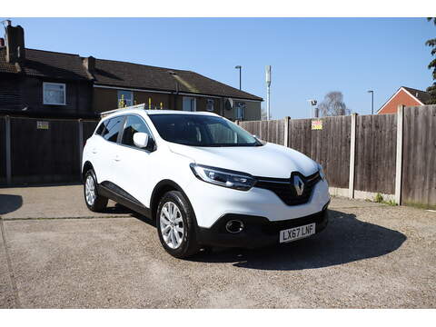 Renault 1.2 TCE DYNAMIQUE NAV SUV 5DR PETROL EDC AUTO SAT NAV BLUETOOTH DAB STEREO APPLE CARPLAY PARKING AIDS JUST 2 OWNERS ONLY 75000 MILES FSH 6 SERVICES