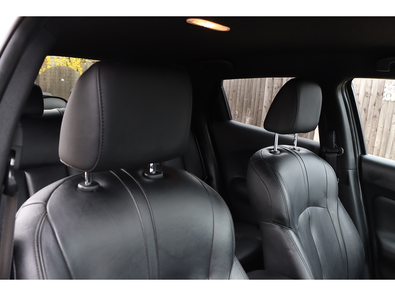 Nissan 1.6 TEKNA SUV 5DR PETROL XTRON AUTO HEATED SEATS SAT NAV BLUETOOTH DAB STEREO REAR CAMERA JUST 1 OWNER FROM NEW ONLY 48000 MILES FSH NO ULEZ CHARGE 72-74 Mitcham Road