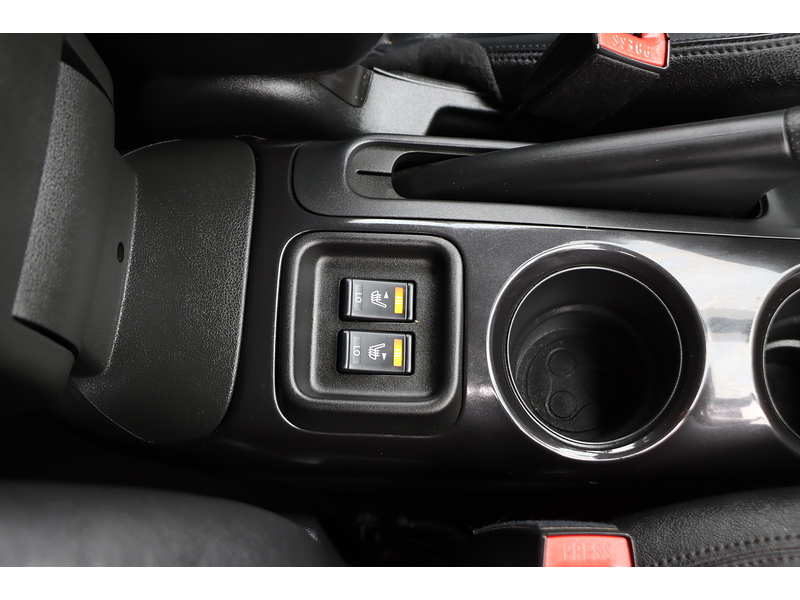 Nissan 1.6 TEKNA SUV 5DR PETROL XTRON AUTO HEATED SEATS SAT NAV BLUETOOTH DAB STEREO REAR CAMERA JUST 1 OWNER FROM NEW ONLY 48000 MILES FSH NO ULEZ CHARGE 72-74 Mitcham Road