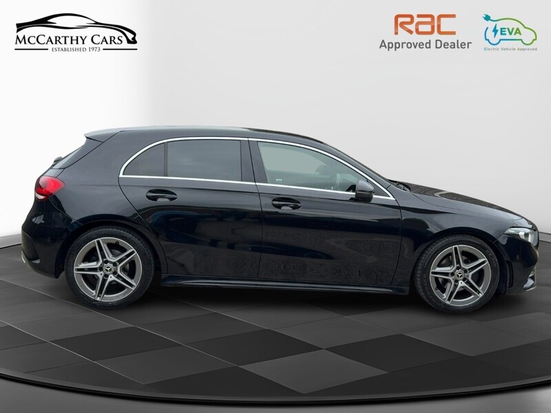 Mercedes-Benz A180 1.3 AMG LINE (EXECUTIVE) HATCHBACK 5DR PETROL 7G-DCT AUTO HEATED SEATS SAT NAV BLUETOOTH APPLE CARPLAY REAR CAM JUST 2 OWNERS ONLY 60000 MILES SH 72-74 Mitcham Road